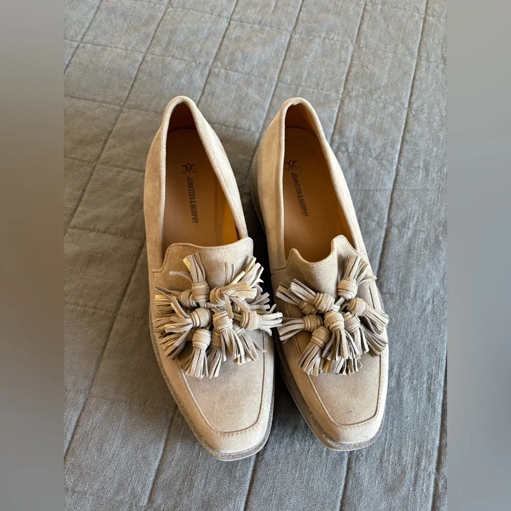 Johnston & Murphy Gracelyn Suede Taupe Platform Tassel Loafers
